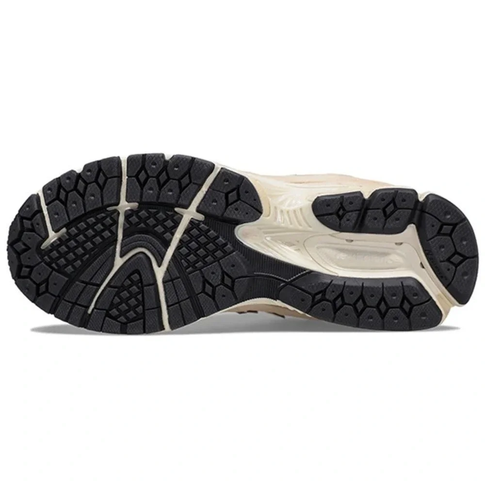 Size 11.5 - [NEW] Men's New Balance 2002R Shoes 'Beige' M2002RCC - Picture 5 of 7